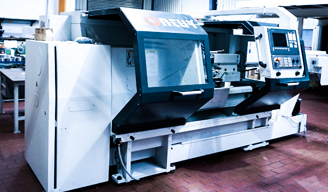 ATEC freut sich, Ihnen unsere neue CNC-Dreh-Maschine vorzustellen!